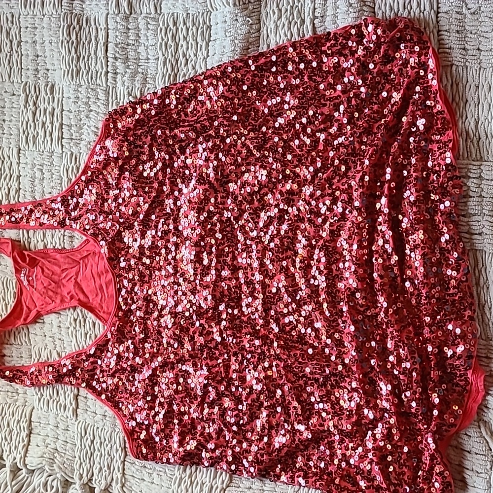 NWOT Express red sequin top sz large